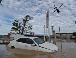 Крупные наводнения в Японии в сезон дождей